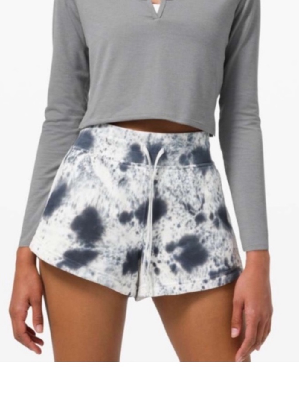 Lululemon inner glow tie dye shorts Sz 4